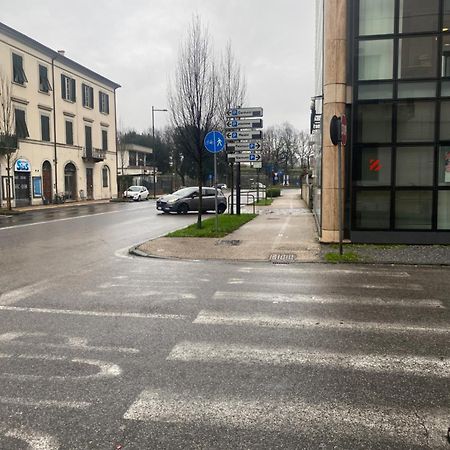 Appartamento Esclusivo In Borgo Giannotti ลุคคา ภายนอก รูปภาพ